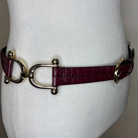 Carla Croc-effect Leather Belt In Claret - Picture 4 of 7